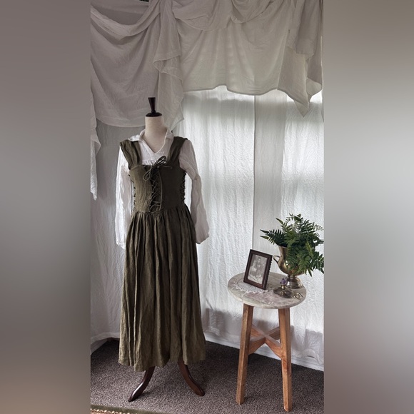 **NWOT** Linennaive Glory 33 | Front Lace Up Dress in Olive Green - Picture 8 of 16